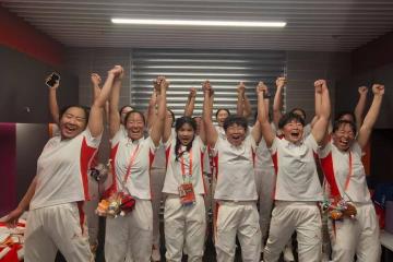 青神橄榄球队代表四川夺全运会铜牌