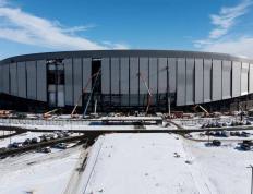 告別(bié)“冻土”噩梦！美国NFL球(qiú)队豪掷22亿美元(yuán)，新球(qiú)场自(zì)带智能地暖与融雪黑(hēi)科技