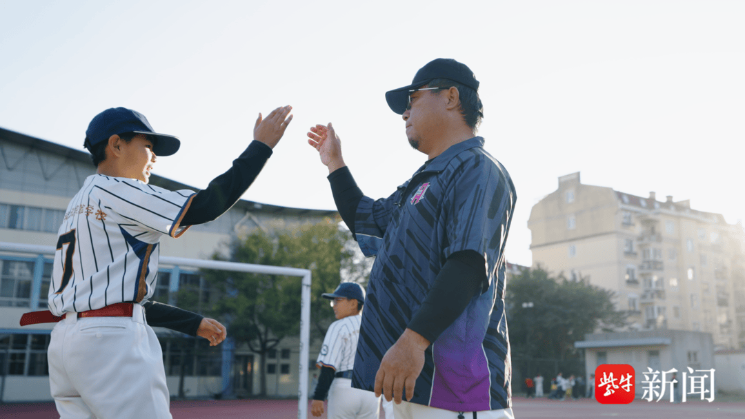 我光复我心② | 每一次跑垒都是在向“家”奔赴，台湾棒球青年杨丰荣的昆山梦