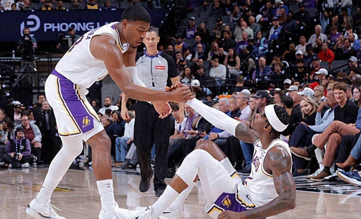 进攻(gōng)回暖！湖人锋线渐入佳境