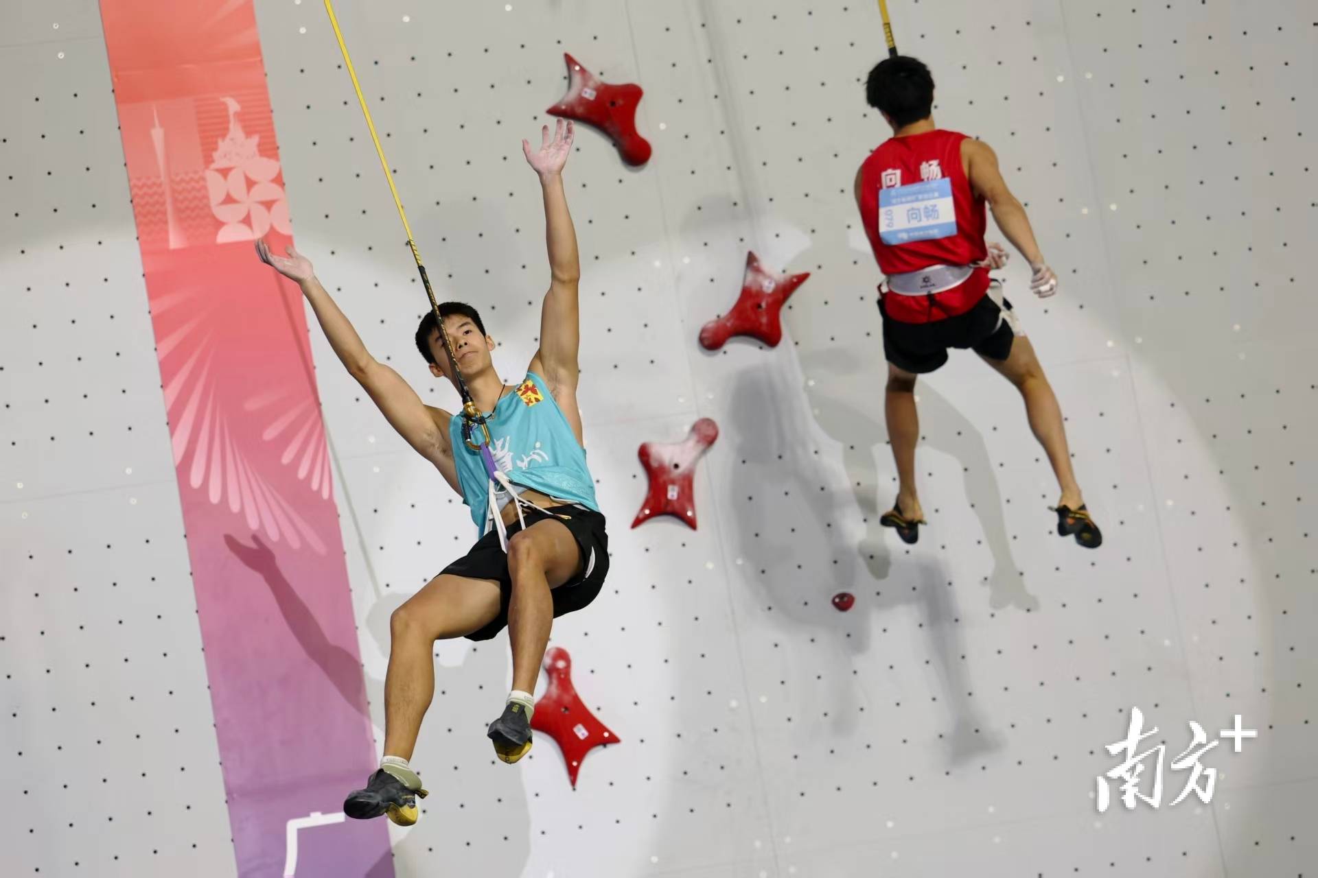 十五运會(huì)攀岩速(sù)度(dù)赛完赛，男子上海赵一程、女(nǚ)子湖南邓麗(lì)娟获得冠(guān)军！