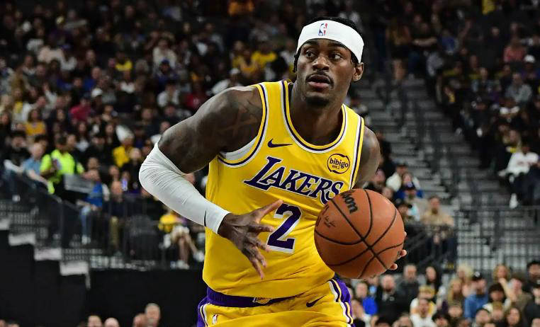 湖人防守体系崩溃，锋线防守悍将范德比尔特难展身手