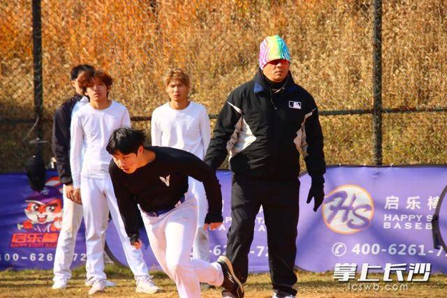 95名湘籍球员逐梦棒球场，长沙旺旺黑皮队按下“暂停键”