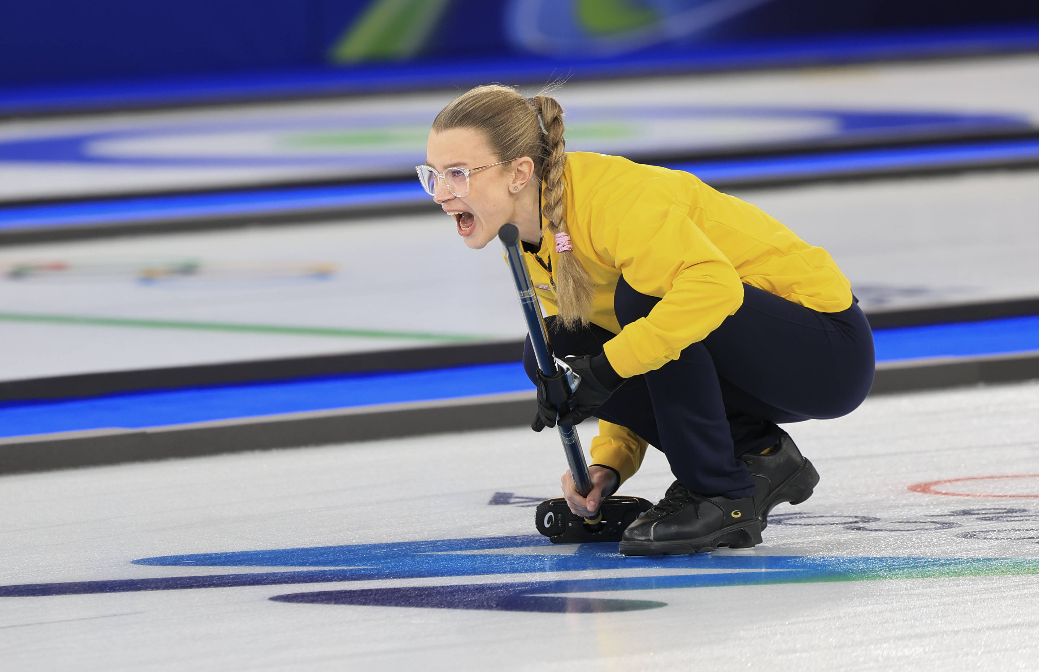 冬奥会｜冰壶——瑞典队晋级混双决赛